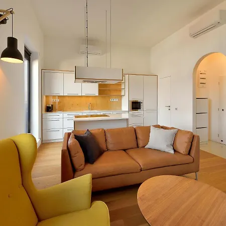 Hotel Top Location By Ambiente Bratislava