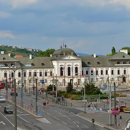 Top Location By Ambiente 3* Bratislava